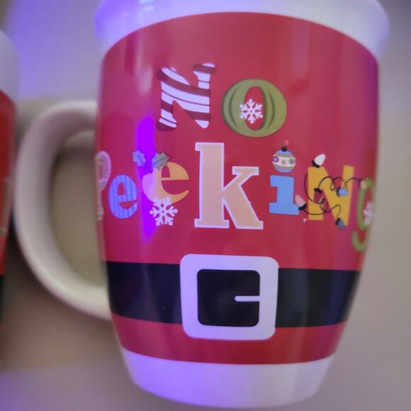 Christmas Holiday Royal Norfolk Santa Mug  No Peeking written on it. Set of 2 - Picture 5 of 8